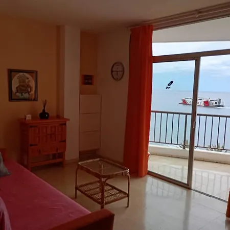 Apartamento Guayero Primera Linea Los Cristianos (Tenerife)